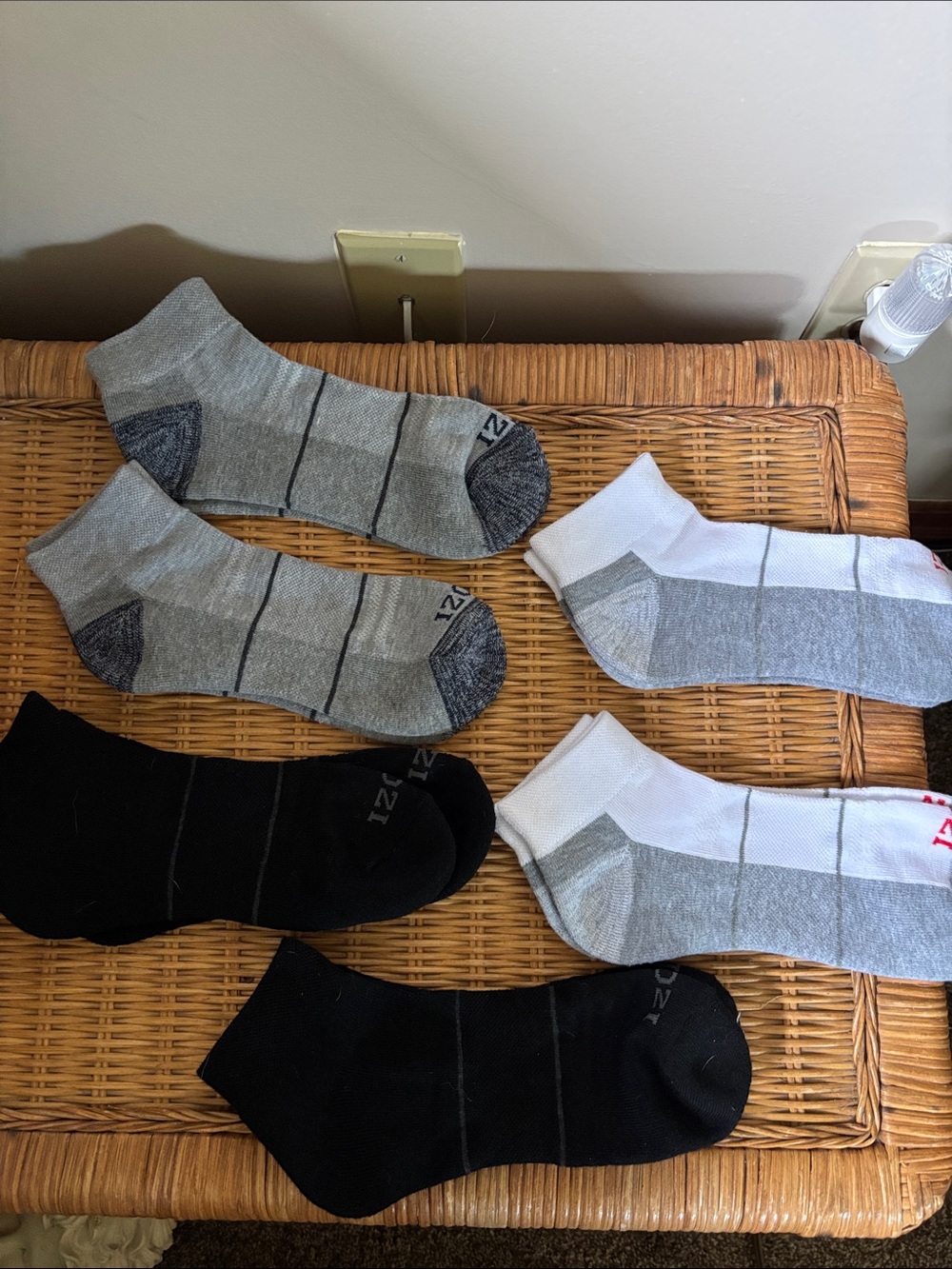 Izod Men's Low-Cut Athletic Socks - Black, Gray & White (6 Pair)